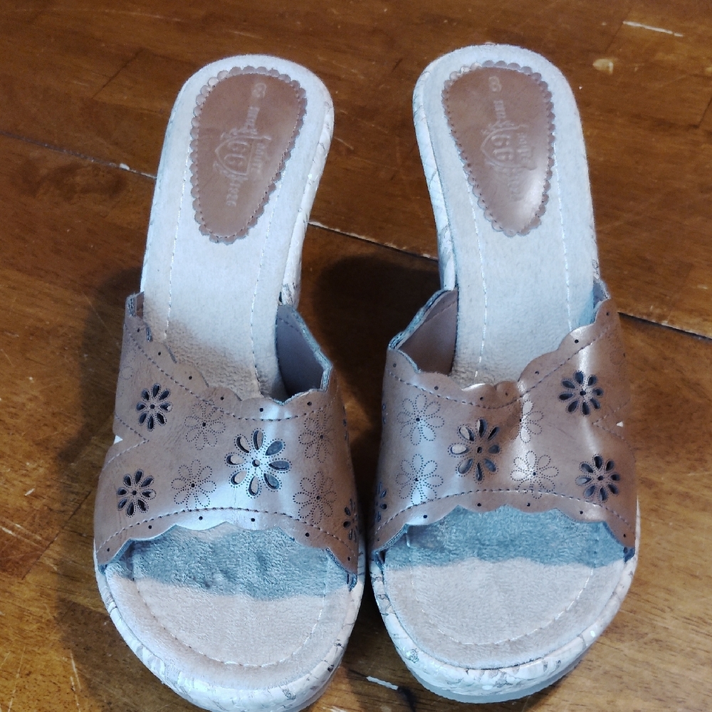 Brown Floral Women's Sandals